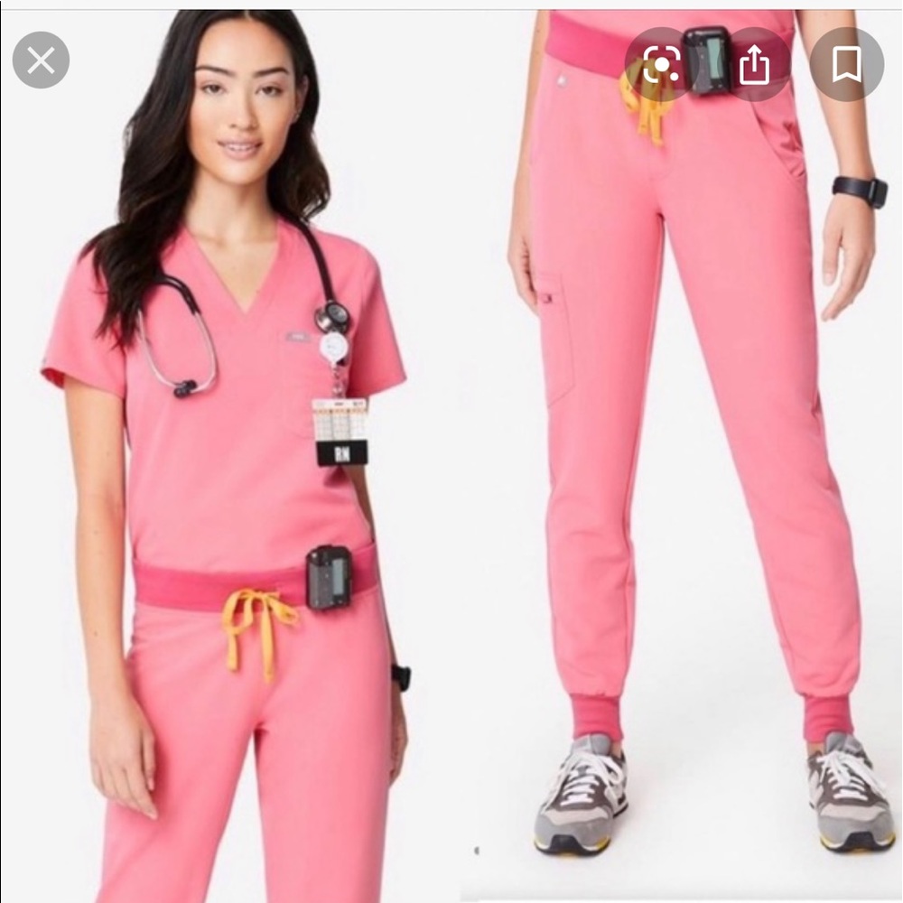 Figs scrubs